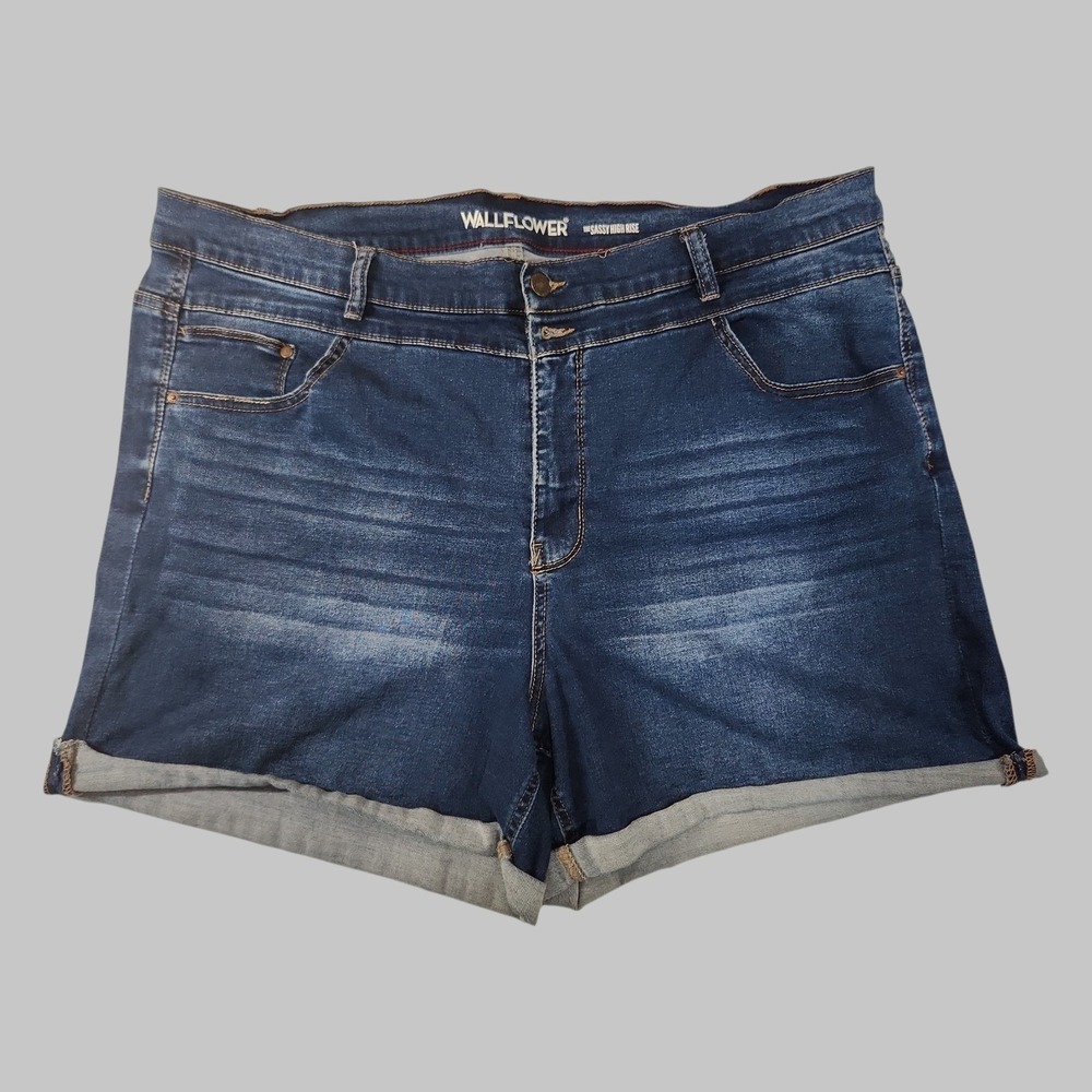 WallFlower Sassy Denim Shorts Women's Plus Size 24 Eco High Rise Stretch Cuffed